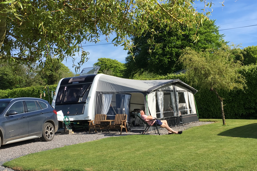 Fully Serviced Caravan Seasonal Pitches